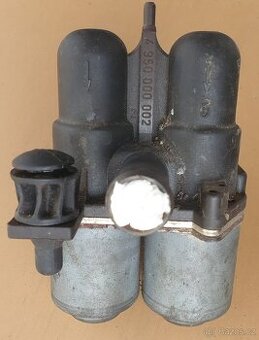 Mercedes W124 dvou ventil topení