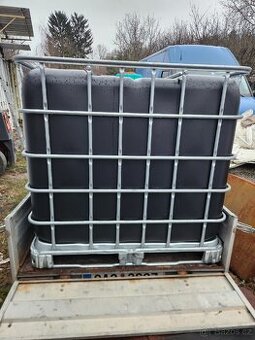 Ibc nádrž 1000 l, jednou použitá na pitnou vodu na Praze 8