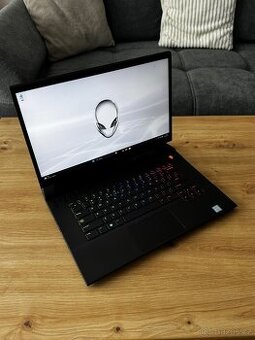 Dell Alienware m15 R2 – herní notebook
