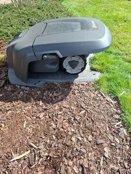 Robotická sekačka Husqvarna automower 305