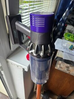DYSON V 10PRO