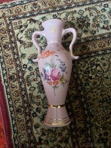Velká váza z růžového porcelánu