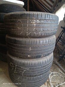 Gumy 235/65/17