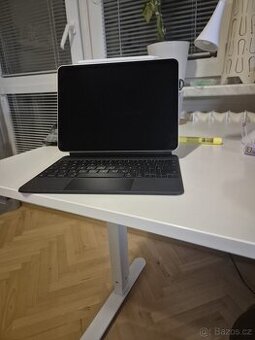 iPad Air 2022 64GB, magic keyboard, Apple Pencil