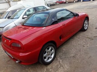 MGF MG F 1.8 16V 120 koní, 1998