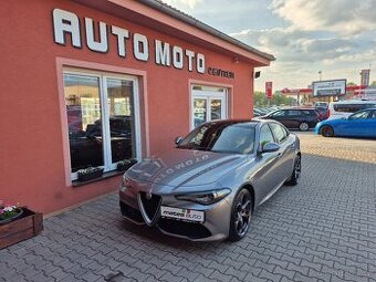 Alfa Romeo Giulia 2.0 Turbo Veloce
