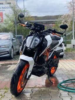 KTM Duke 390, rok 2017