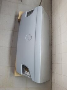 Zadní páté dveře - spodní díl liftback (Škoda Superb)