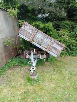 Prodám vlek za traktor