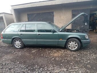 Prodám náhradní díly Mercedes w124