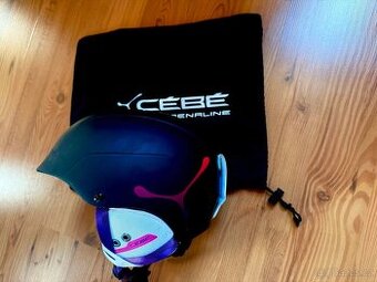Prodám krásnou dětskou přilbu na lyže zn. Cébé M 53-57cm