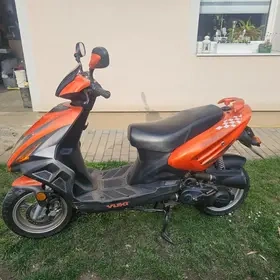Skútr Yuki Sport 50