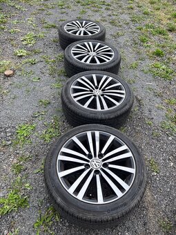 ALU kola R17, pneu 225/45/17