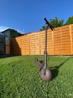 Elektrická koloběžka Xiaomi mi scooter pro 2