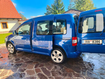VW Caddy 1.9 TDI, DSG, kamera, 17"ALU, tažné