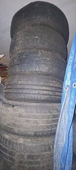 Garážový vyproodej