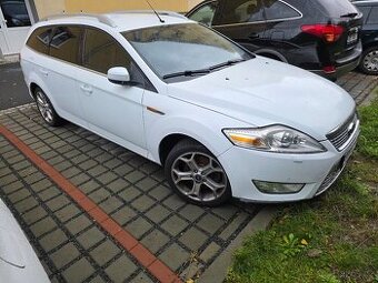 Ford mondeo MK3 combi 2.0 benzín 107kw 2009