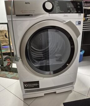 Sušička s tepelným čerpadlem AEG 8kg