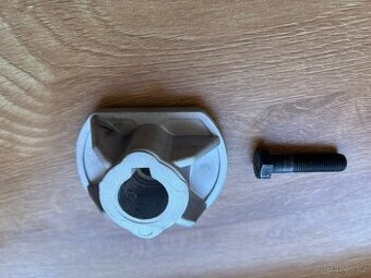 Unašeč sekacích nožů  traktůrku - Mountfield