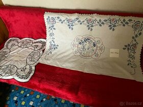 Starožitné vyšívané dečky