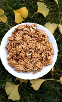 Vylouskané vlašské ořechy - prodám