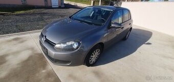 VOLKSWAGEN GOLF VI 1.6MPI 75 KW KLIMA NOVÁ STK