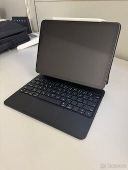 iPad Air M1 (2022) 64GB + příslušenství