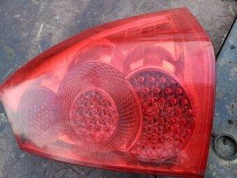 Prodám zadní lampy Peugeot 307 kombi facelift