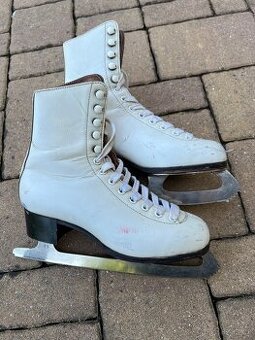 Brusle lední dívčí 23,5 Botas