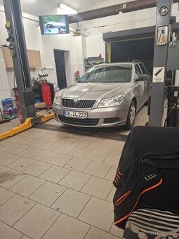 ŠKODA OCTAVIA COMBI 1.4TSI