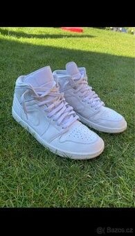 Air Jordan mid 1 vel. 45.5