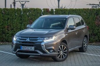Mitsubishi Outlander 2.0i PHEV Hybrid - ODPOČET DPH