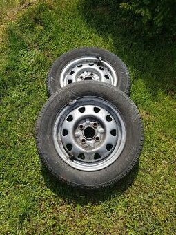 Nabízím 4 ks disků plechových vč pneu na Škoda auto