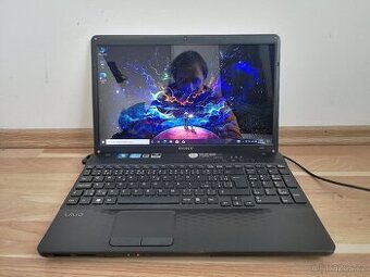 Notebook Sony Vaio PCG-71811M