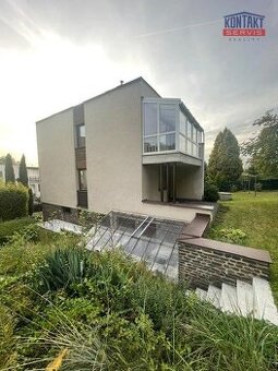 Pronájem dvougeneračního rodinného domu 6+2 – Rudolfov u Čes