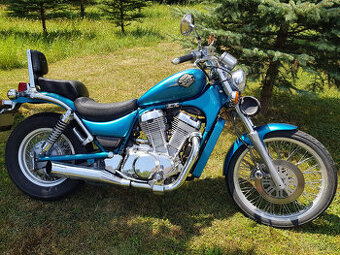 Suzuki VS 600 Intruder