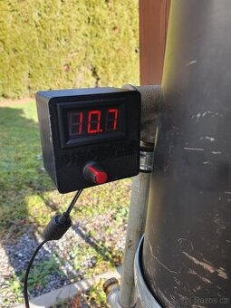 DINOR V2.0 ventilátor s displejem k udírně