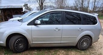 Ford Focus - 1