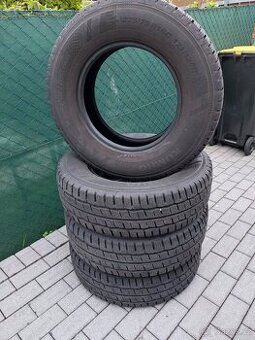 zimní pneumatiky Kumho WinTer PorTran CW51 225/75 R16