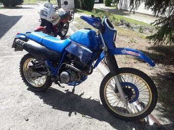 Yamaha XT 600