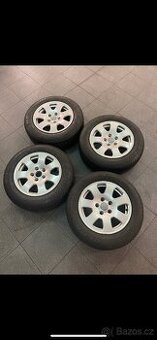 Originál kola audi R15