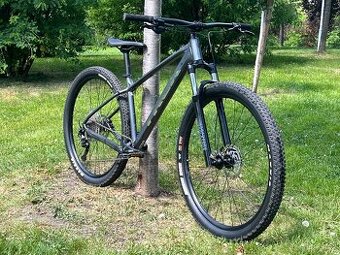TREK Marlin 7