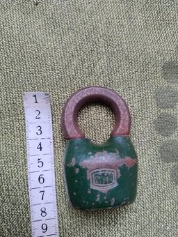 Malý visací zámek - 1