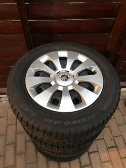Zimní kola Pirelli Škoda Superb 3, 215/60/R16, rozteč 5x112 - 1