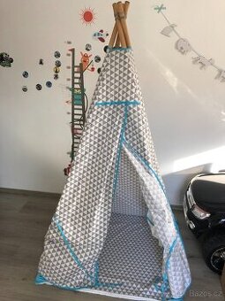 Teepee/Stan