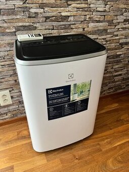Mobilní klimatizace Electrolux EXP34U338CW