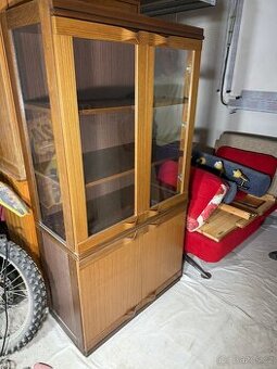Prodám sektorové skříňky