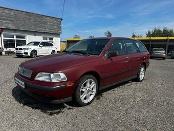 VOLVO V40 1,7i NOVÁ STK - DOBRÝ STAV