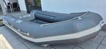 Člun Bush crab K- 400, výborný stav