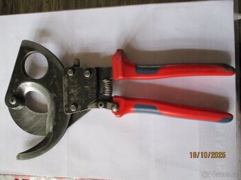 Kleště na kabely ( rohatka se západkou) KNIPEX 95 31 280